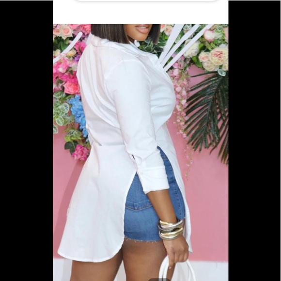 Classic White button 😎 - Picture 2 of 9